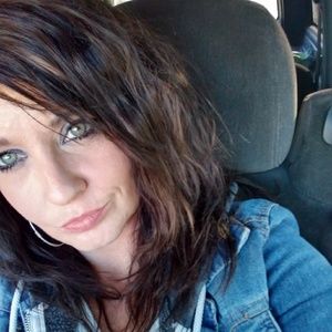 Meet your Posher, Stacy